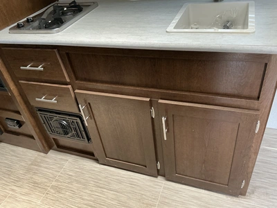 Used 2019 PRIME TIME NAVI 16FQ Campers, Caravans, Motorhomes Michigan US | Miedema Asset Management Group #1341094