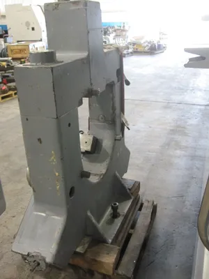 Large Format Steady Rest ; 20" Diameter Work Support Steadyrest