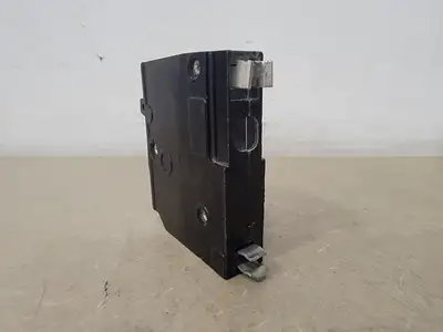 USED SQUARE D QO130