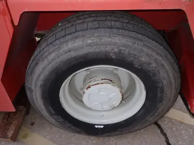 USED SHUTTLELIFT 5540F