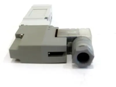 NEW SMC SY5140-5DZ SOLENOID VALVE SY51405DZ