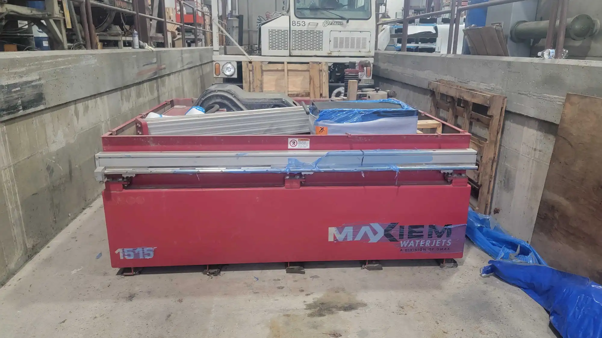 USED 2010 OMAX MAXIEM 1515