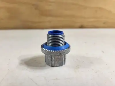 NEW THOMAS & BETTS H050GR-C