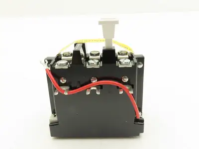 Allen Bradley 500F-AOD930 Size 0 Starter Contactor 575V 3PH 120V Coil w/Overload