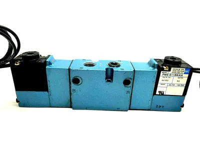 USED MAC VALVES CLOSED CENTER VALVE