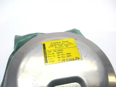 GF-183S | Siemens Power  10000 PSI Pressure Gauge - New Other