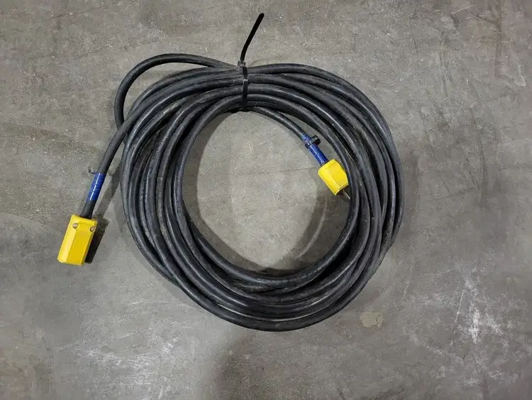 Used SOUTHWIRE _UNKNOWN_ Cable & Wire British Columbia CA | Lenmark #250592