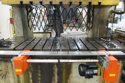 KOMATSU 220 TON 2 POINT GAP FRAME PRESS Gap Frame, Double Crank Presses | Timco, Inc. (4)