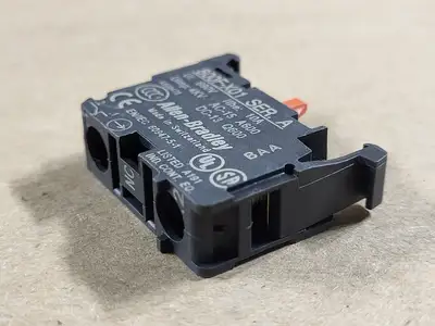 Package of Contact Blocks - 4 x 800F-X01 x 4, 800F-X10, 4 x 800F-N3G