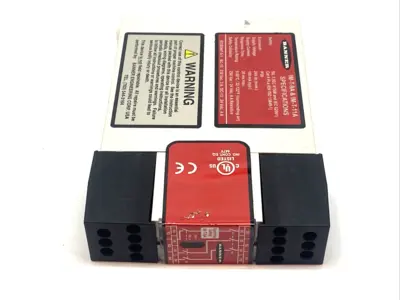 Used Banner Machine Safety Relay Interface Module IP20 24VDC Relays & Switches Michigan US | Maverick Industrial Sales #1397860