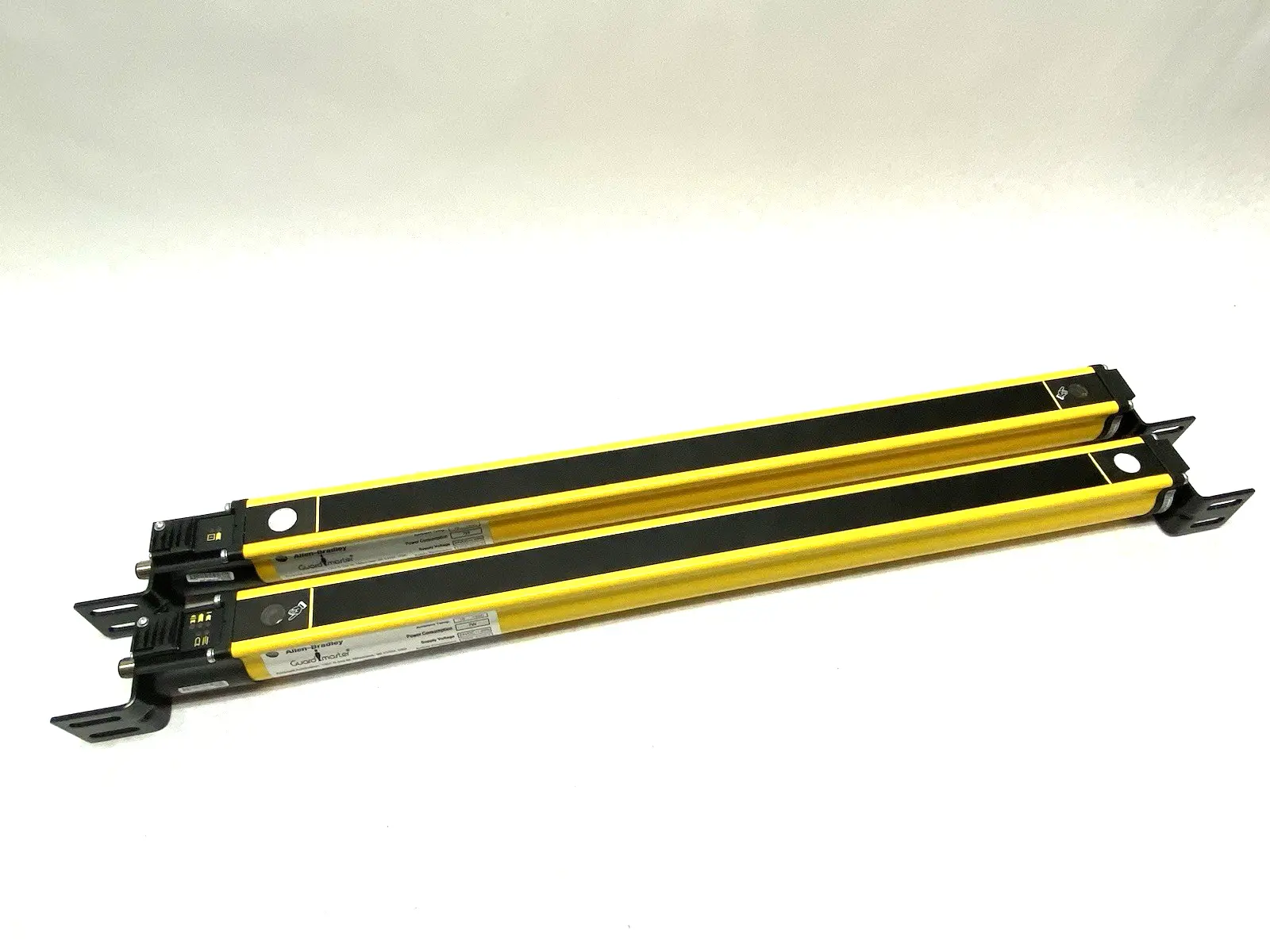 440L-P4JL0480YA | Allen Bradley  GuardShield Safety Light Curtain Set, 48-Beams - New Other