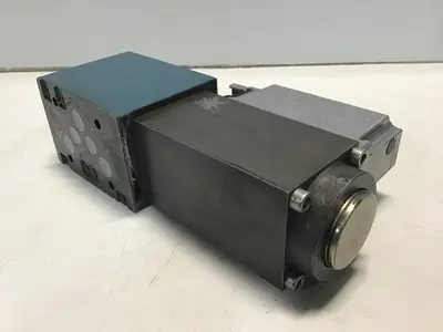 USED BOSCH 0 811 404 752