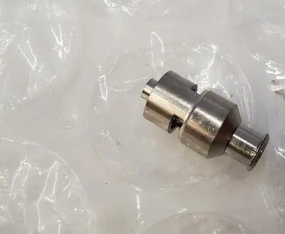 07-0220-00 adaptor luerlock, no bubble