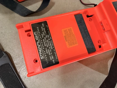 Used (1) STREAMLIGHT LITEBOX LANTERN LED WITH CHARGER AND BATTERY Lighting Michigan US | Miedema Asset Management Group #1390089