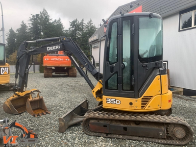 USED 2019 Deere 35D