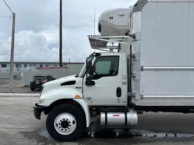 Used 2020 INTERNATIONAL MV607 Reefer Trucks Florida US | Truck and Van Outlet #1509166