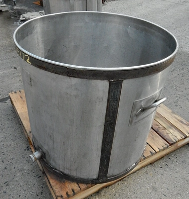 USED BATCH TANK 90 GALLON