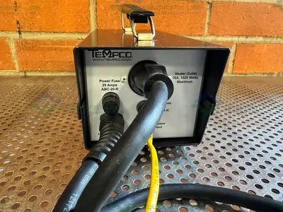 Used TRI CLOVER PRRED3 ROTARY LOBE PUMP W/ 1 HP MOTOR, 1" SANITARY FITTING Rotary Pumps | Equipment Lab #486593