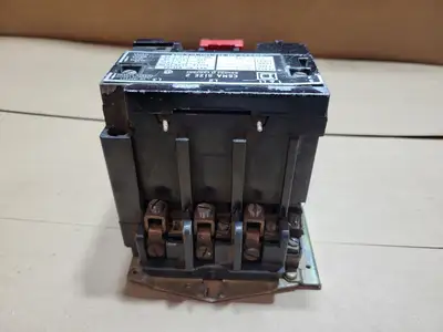 Used ALLEN-BRADLEY 8536 SD01 Starters British Columbia CA | Lenmark #1488914