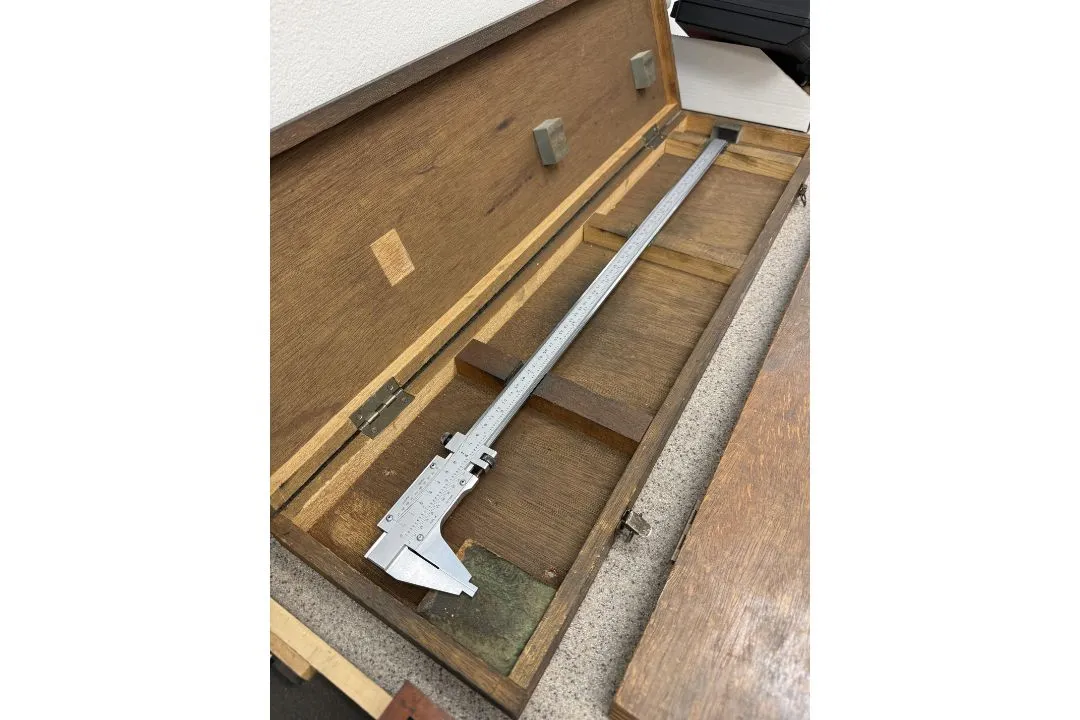 Used _UNKNOWN_ _UNKNOWN_ Vernier Calipers Utah US | KD Auctions #1549191
