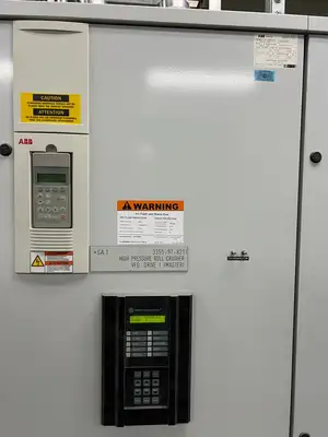 VFD Unit ACS627-0760-6-00HM1204932B, 0-575VAC, 0-300hz, 3 Sections