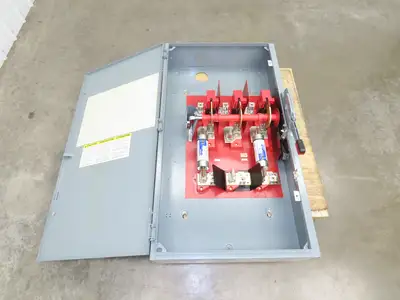Square D H365 Safety Disconnect Switch 400A 600V 3 Pole Fused Type E04