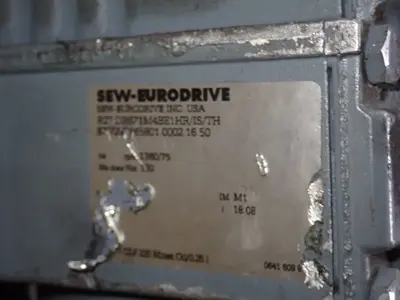 USED SEW EURODRIVE R27 DRS71M4BE1HR/IS/TH