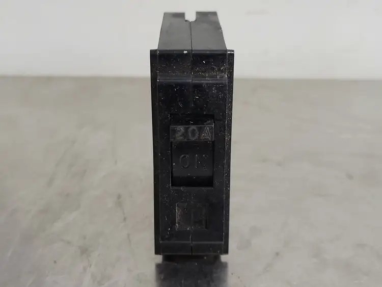 Used GENERAL ELECTRIC TQL1120 Switchgears British Columbia CA | Lenmark #244764