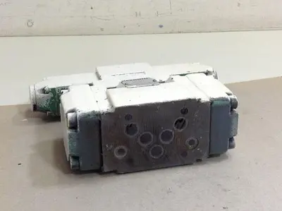 USED REXROTH 4WE6J51AG24N9K4B10V