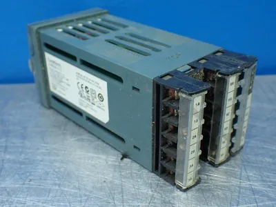 Used EUROTHERM 2216E/AL/VH/R1/R1/RF/2YM/ENG/XXXXX/EU0523 Temperature Controls Ohio US | HGR 24 #802928