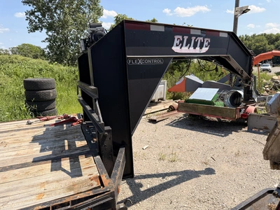 Used 2019 ELITE GOOSENECK DOVETAIL 32' Deckover Trailers Indiana US | Miedema Asset Management Group #1437044