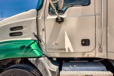 Used 2016 MACK PINNACLE Conventional trucks Idaho US | Proxy Equipment #1385178