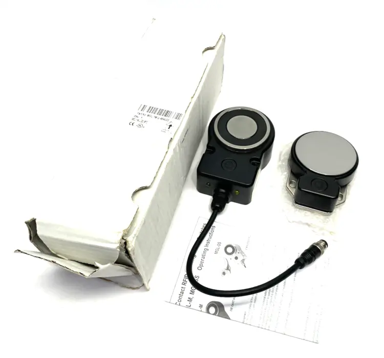 Used IDEM NON-CONTACT SAFETY SWITCH SET, UNIQUELY CODED RFID MAGNETIC Proximity Sensors | Maverick Industrial Sales #1100434
