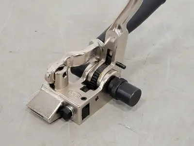 NEW AXIS 21776