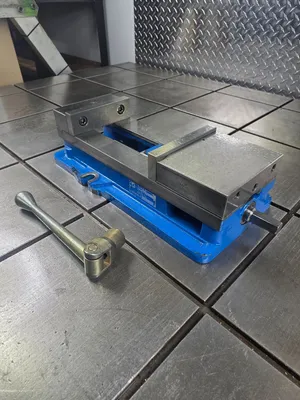 KURT D688 Tooling | GMT (4)