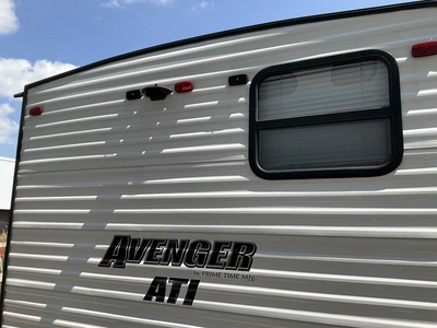 Used 2020 AVENGER FOREST RIVER Campers, Caravans, Motorhomes Michigan US | Miedema Asset Management Group #1337428