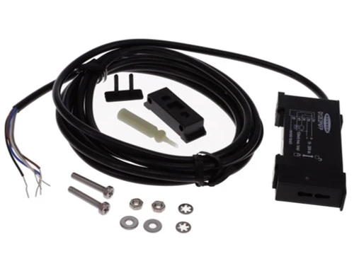 Banner D12E2P6FP 50839 EXPERT Series Plastic Fiber Optic Sensor [New]