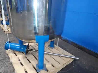 400 Gallons S/s Tank W/agitator
