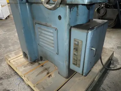 Used MAKINO C40 Tool & Cutter Grinders Ohio US | HGR 24 #1147699
