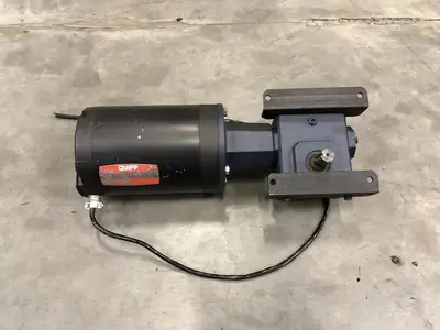 USED 2011 GROVE GR-BM818-10-R-56