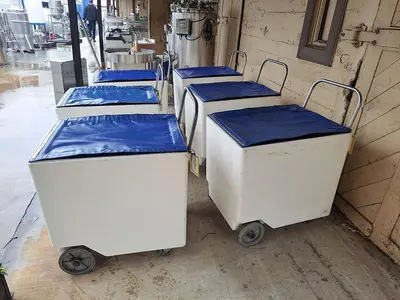 Cart, 26" x 18" x 23", Insulated, On Wheels (6) #S734619