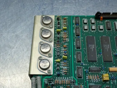 USED HAAS AUTOMATION 323051E