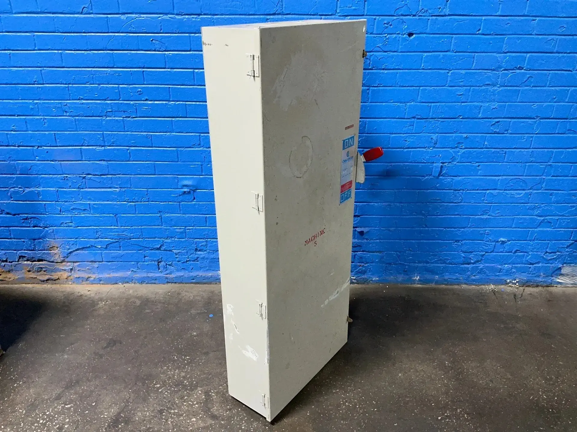 Used CHALLENGER G325C Switchgears Ohio US | HGR 24 #1406283