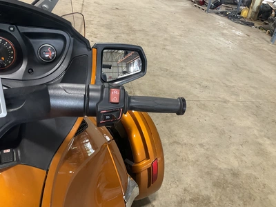 USED 2014 CAN-AM SPYDER
