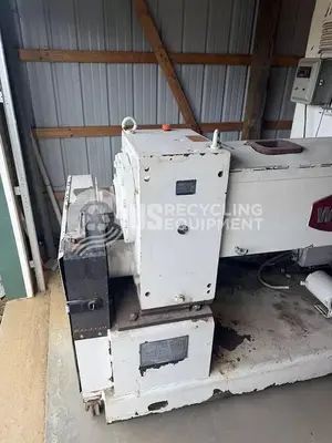 Used 1984 WELEX 350 3.5 INCH SINGLE SCREW EXTRUDER Extruders Arizona US | US Recycling Equipment #1556631