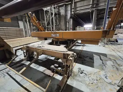 Used _UNKNOWN_ _UNKNOWN_ Up-lifting and Distribution Trolleys FR | Apex Auctions #1552273