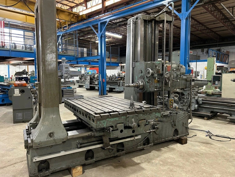 4" GIDDINGS & LEWIS Table Type HBM