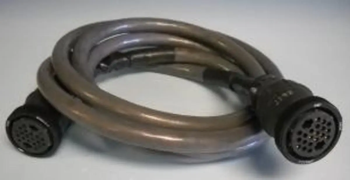 QTY. 1. AMP EQUIPMENT CORD 7' 8" 2192 8325 206612-...