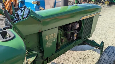 USED 1967 JOHN DEERE 4020