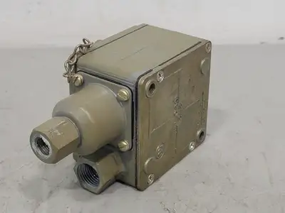 USED ALLEN-BRADLEY 836T-T252J